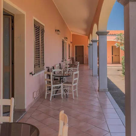Il Ginepro Putzu Idu Hotel Exterior photo